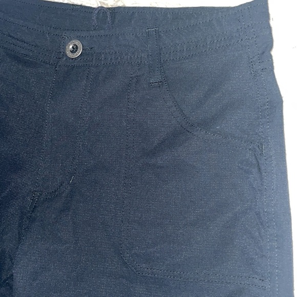 Pacific Trail Women’s 11” Roll-Up Shorts  Size 8 - Picture 7 of 16